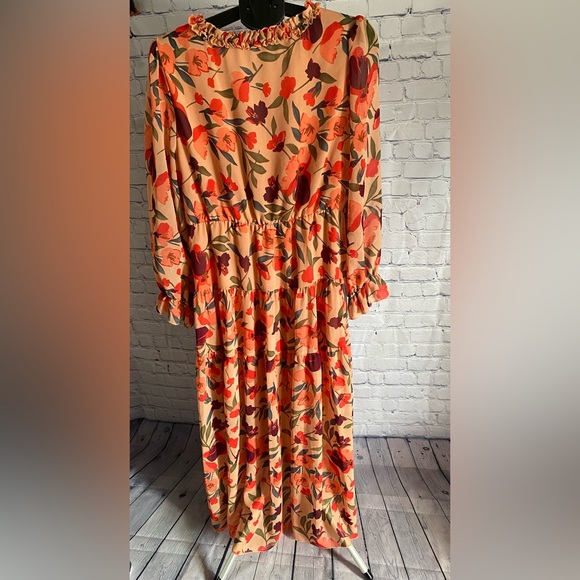 Long Floral Dress - Picture 2 of 4